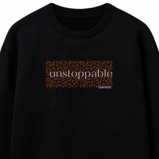 Sudadera Negra "unstoppable"